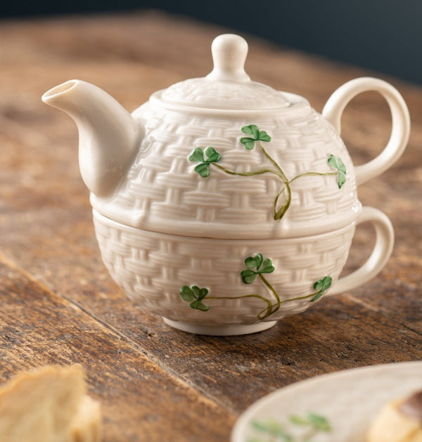 Belleek Classic Shamrock Teapot