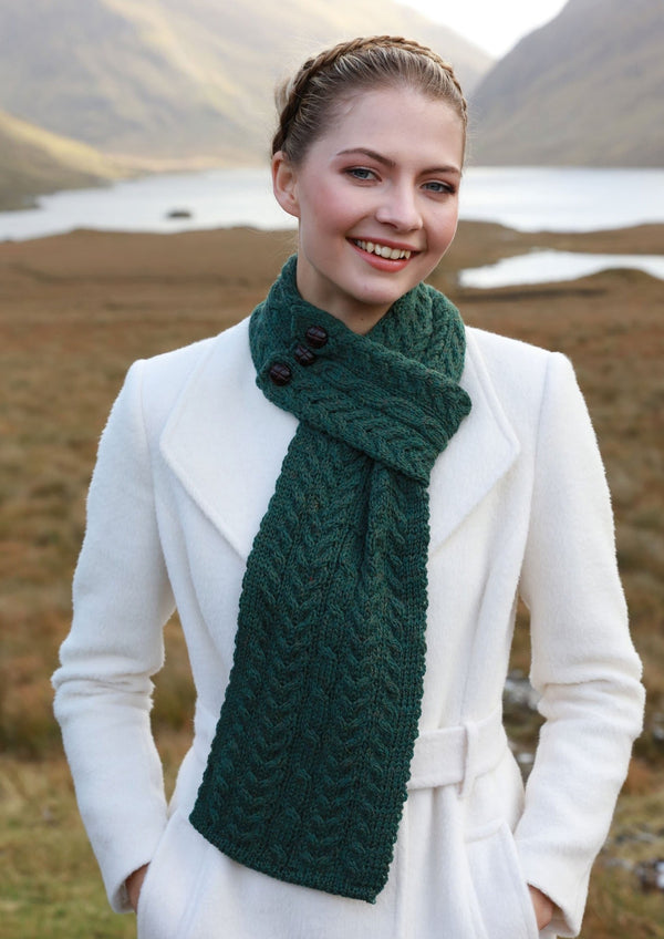 Aran Buttoned Loop Scarf - Army Green