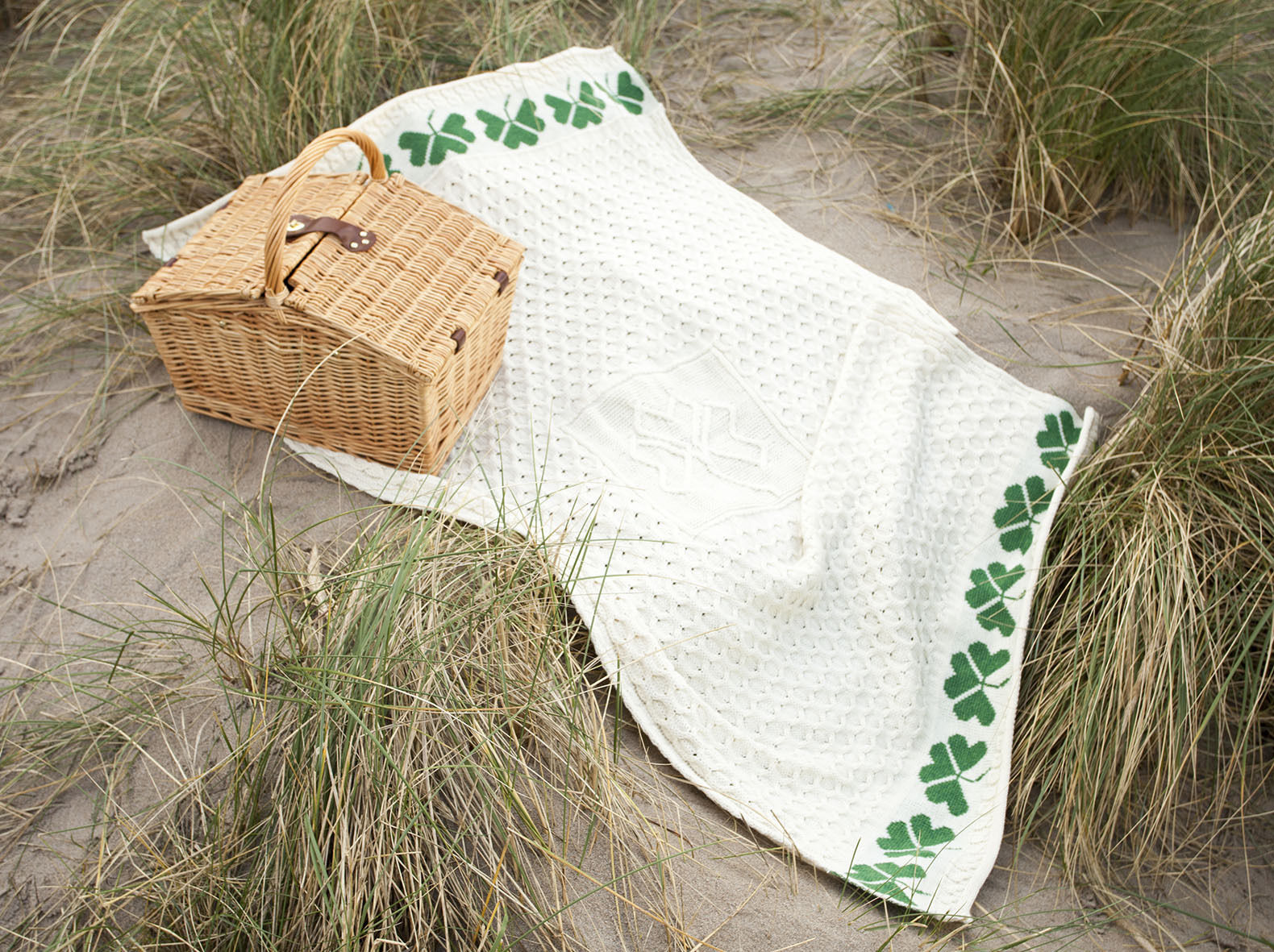 Aran Irish Shamrock Blanket 