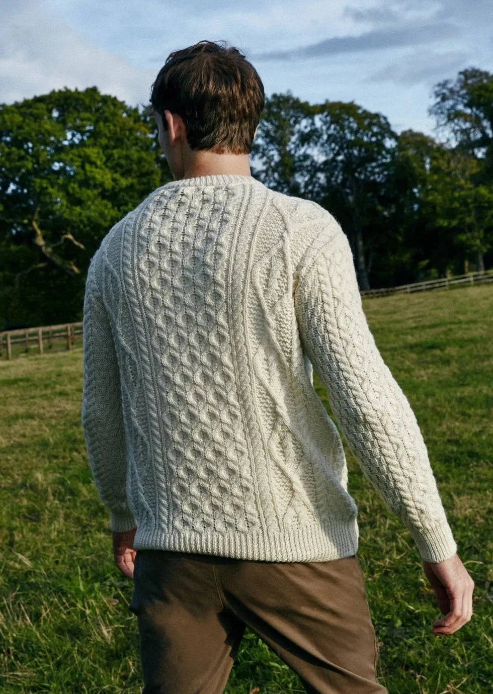 IrelandsEye Men's Fearnóg Aran Sweater - Natural