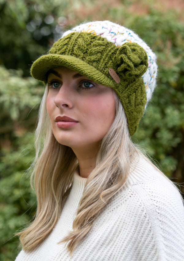 Wool Peak Hat with Cable Band Green