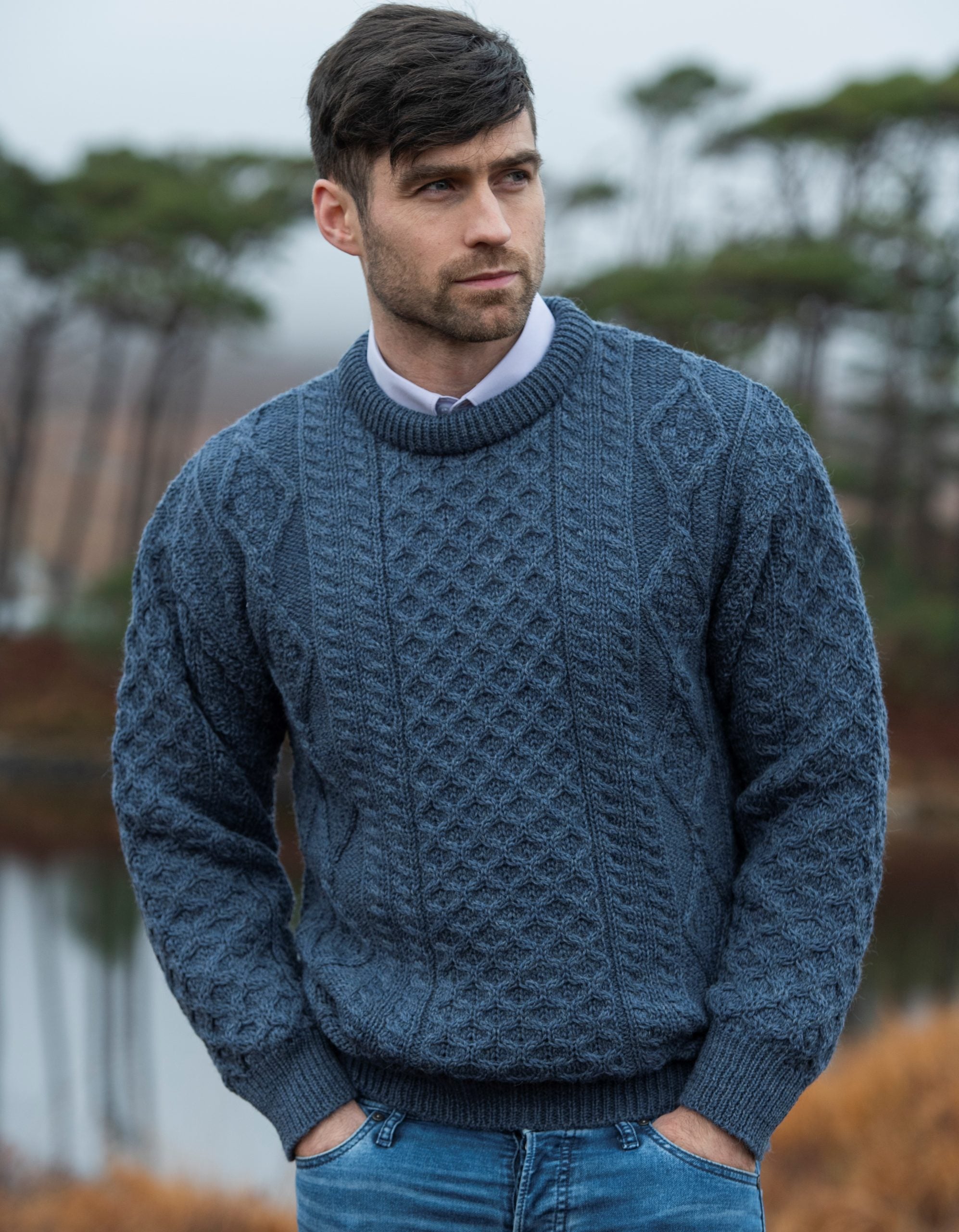 Inis Mor Aran Sweater | Denim
