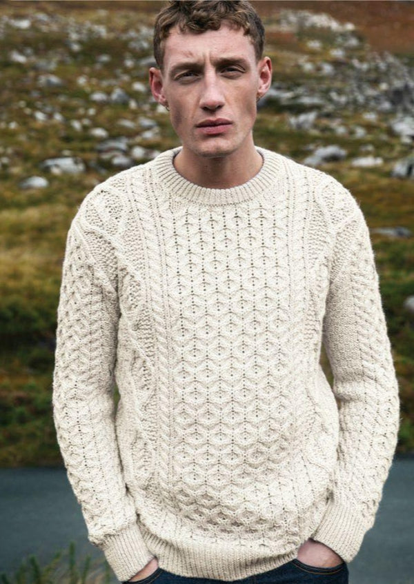 IrelandsEye Men's Fearnóg Aran Sweater - Natural
